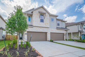 21227 Doubtful Cyn Dr in Cypress, TX - Building Photo - Building Photo