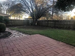 819 Fern Springs Ct in Houston, TX - Building Photo - Building Photo