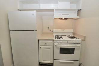 Greenway in Sarasota, FL - Building Photo - Building Photo