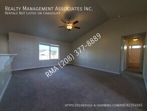 996 E Italy St in Meridian, ID - Building Photo - Building Photo