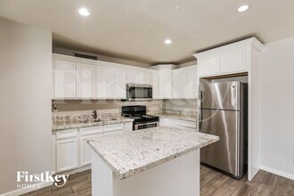 3435 W Country Gables Dr in Phoenix, AZ - Building Photo - Building Photo