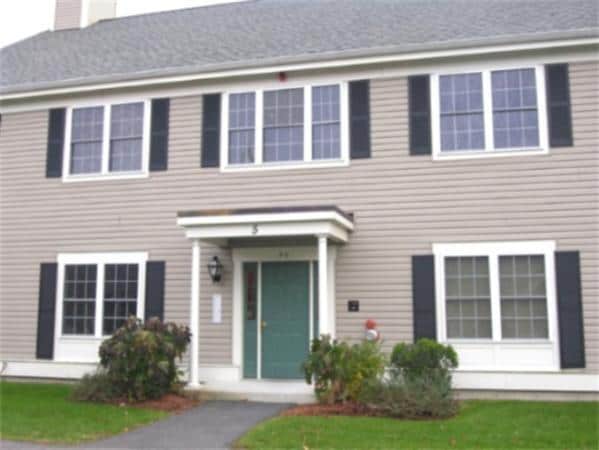property at 3 Abbott Ln