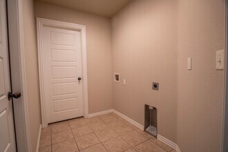 841 Bonnie Scotland Dr in Prairie Grove, AR - Building Photo - Building Photo