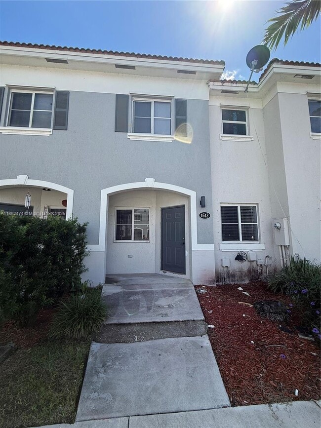 property at 1512 SE 31st Ct