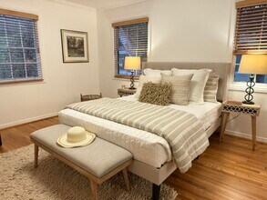 2321 State St in Santa Barbara, CA - Building Photo - Building Photo