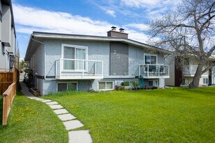 2016 2 Av NW in Calgary, AB - Building Photo