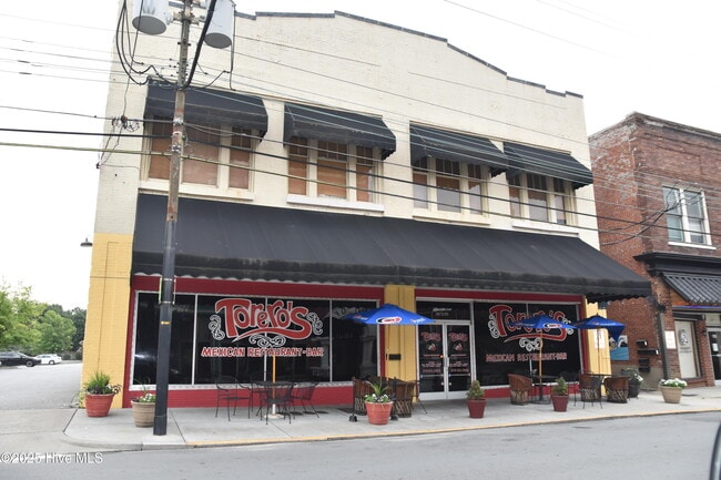 property at 112 N John St