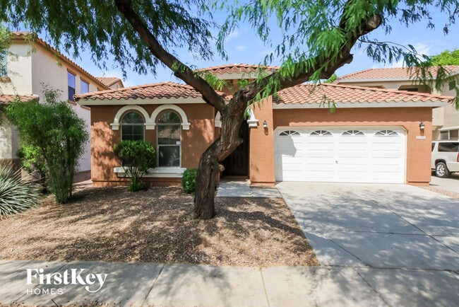 property at 3762 E Chickadee Rd