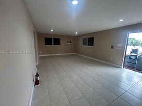 4111 NW 37th Ave in Miami, FL - Building Photo - Building Photo