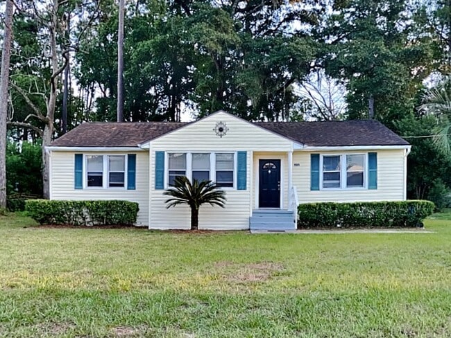 property at 2896 Capper Rd
