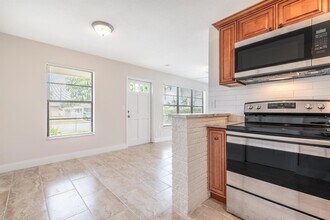 1301 W 1st St in Riviera Beach, FL - Building Photo - Building Photo