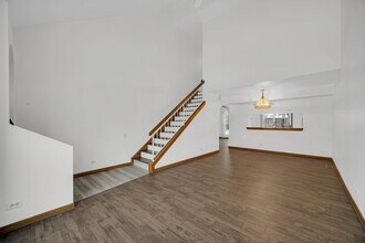 4782 Amber Cir in Hoffman Estates, IL - Building Photo - Building Photo