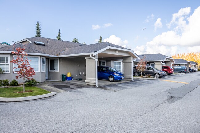 Cambie court in Richmond, BC - Building Photo - Building Photo