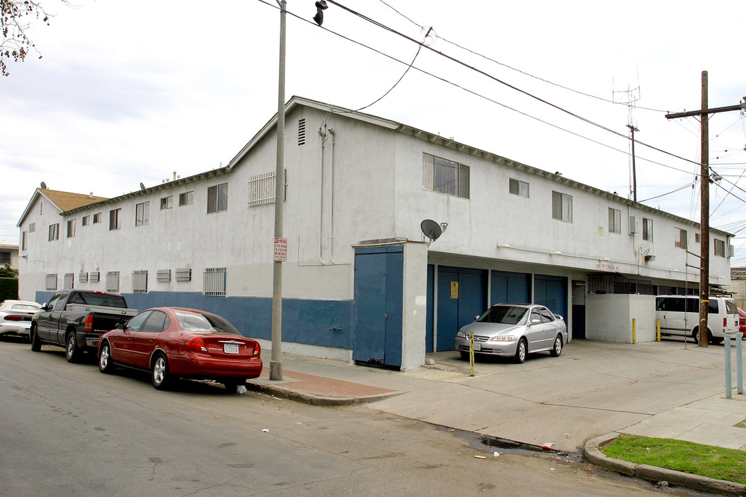 1495 N. Peterson Ave. in Long Beach, CA - Building Photo