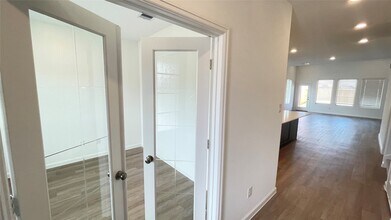 30310 Tall Fescue Dr in Fulshear, TX - Building Photo - Building Photo