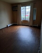 13 Timber Ln in Vernon Hills, IL - Building Photo - Building Photo