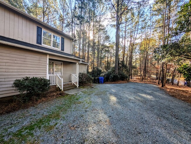 117 Forsyth Dr in Chapel Hill, NC - Building Photo - Building Photo