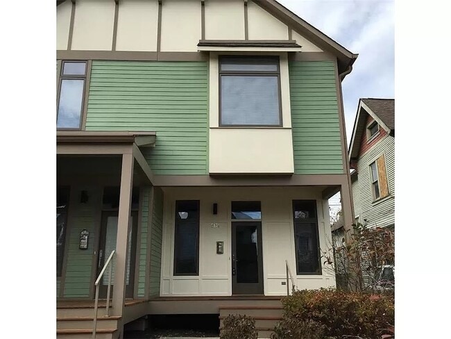property at 2134 N Pennsylvania St