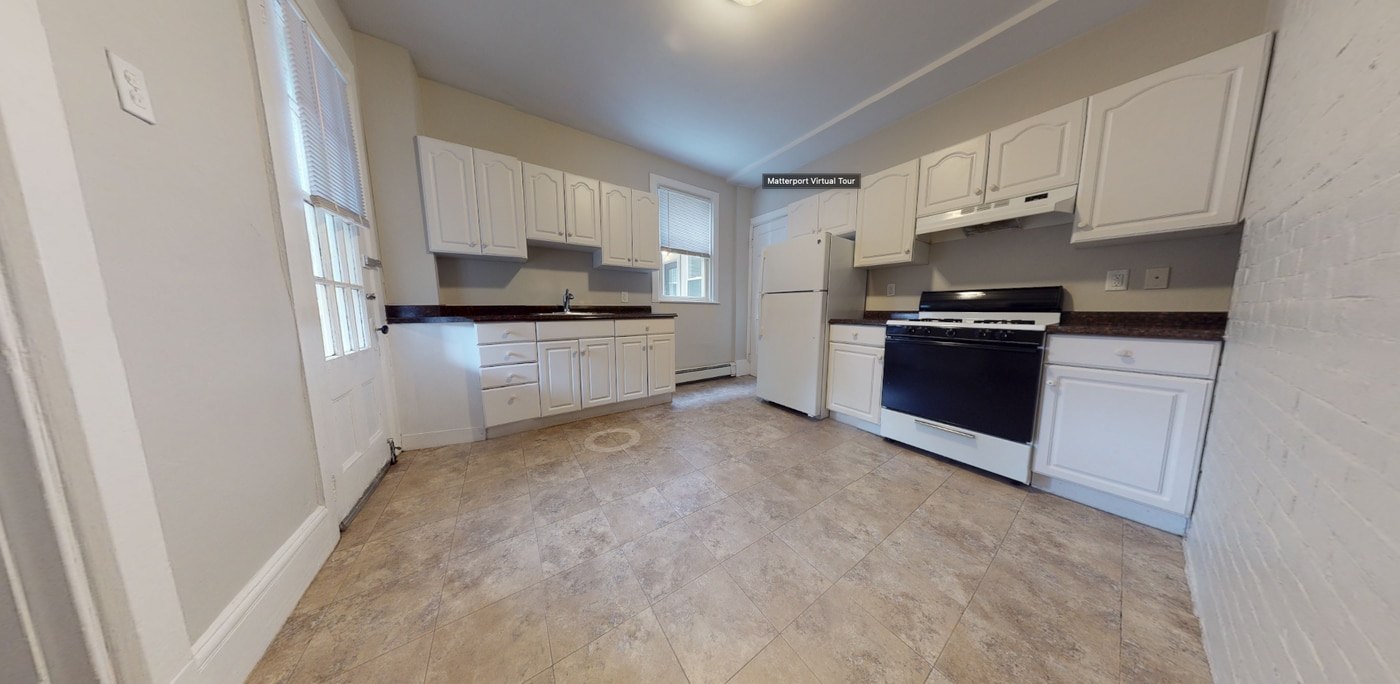 61 Dana St, Unit #8 in Cambridge, MA - Building Photo