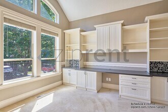 11379 NW Valros Ln in Portland, OR - Building Photo - Building Photo