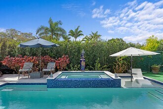 3705 NE 16th Ave in Oakland Park, FL - Building Photo - Building Photo