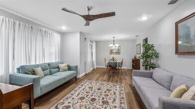 821 Pennsylvania Ave in Altamonte Springs, FL - Building Photo - Building Photo