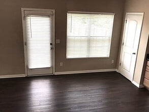 922 Wolfpack Way in Greensboro, NC - Building Photo - Building Photo