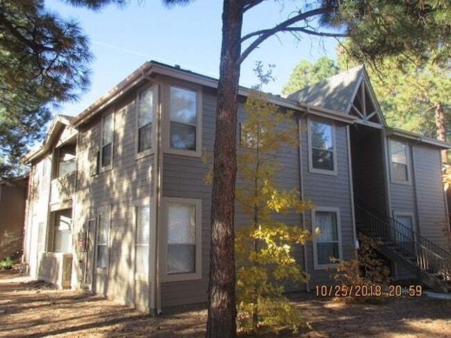 property at 1401 N Fourth St