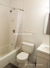 1000 Memorial Dr-Unit -3 in Cambridge, MA - Building Photo - Building Photo