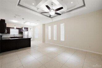 3109 Javalina Ave, Unit 1 in Edinburg, TX - Building Photo - Building Photo