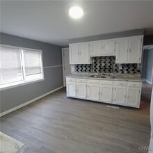 407 Pond St in Syracuse, NY - Building Photo - Building Photo