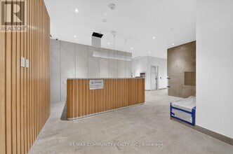 7437 Kingston Rd in Toronto, ON - Building Photo - Building Photo