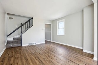116 Sollers Point Rd in Dundalk, MD - Building Photo - Building Photo