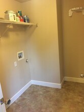 20649 Cherry Tree Ln in Bend, OR - Building Photo - Building Photo