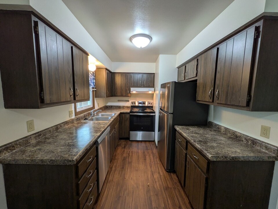 5305-5307 Trafalger Pl in Madison, WI - Building Photo