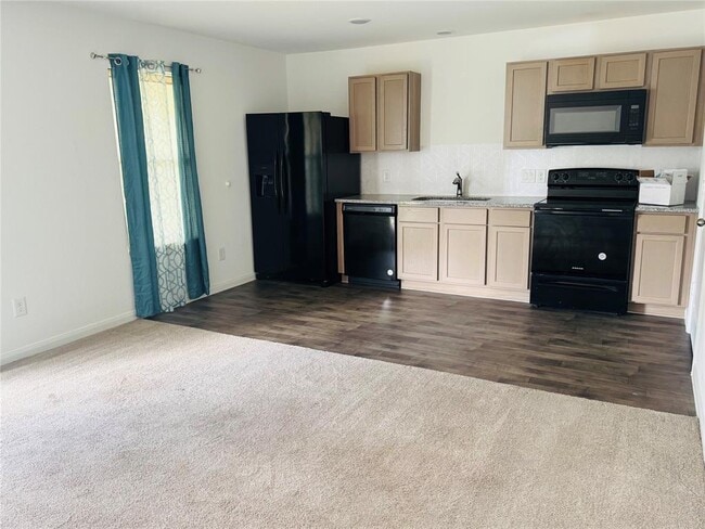16955 Marie Vlg Dr in Conroe, TX - Building Photo - Building Photo