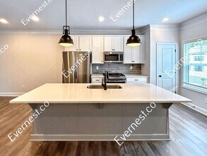 428 Stovall Pl in Woodstock, GA - Building Photo - Building Photo