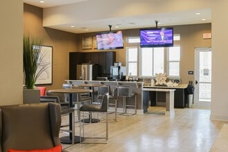 The Retreat at Juban in Denham Springs, LA - Foto de edificio - Building Photo