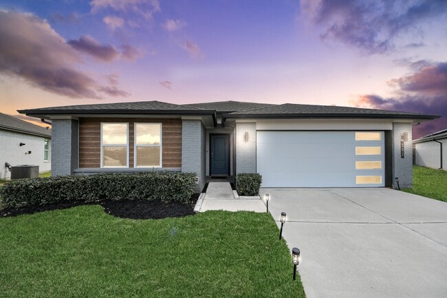 property at 202 Serena Pk Ln