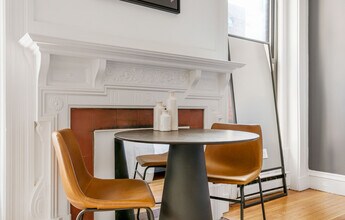 232 Newbury St in Boston, MA - Building Photo - Building Photo