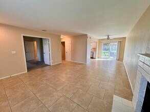 75245 Vista Corona in Palm Desert, CA - Building Photo - Building Photo