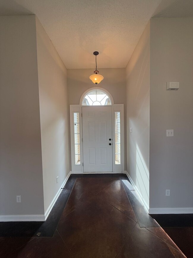 811 Rue Chateau Dupre in Marion, AR - Building Photo - Building Photo