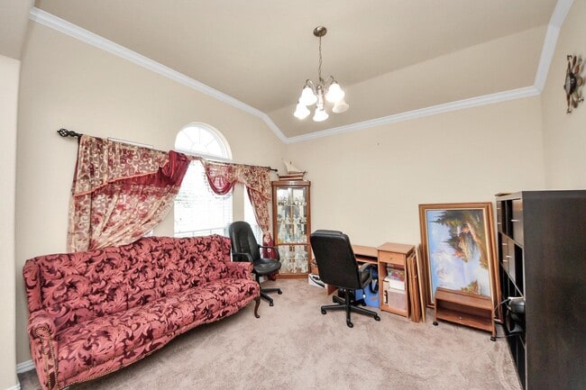 4210 Audrey Manor Ln