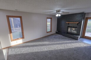 5500 S 31st St in Lincoln, NE - Building Photo