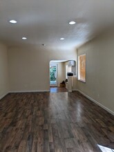 419 Harvard Ave in Fircrest, WA - Foto de edificio - Building Photo