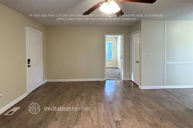 15 Tracey Ln in Dallas, GA - Foto de edificio - Building Photo