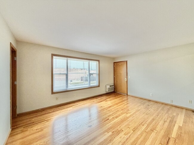 1426 N Randall Ave in Janesville, WI - Building Photo - Building Photo