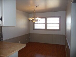 2716 Orlando Rd in The Village, OK - Building Photo - Building Photo