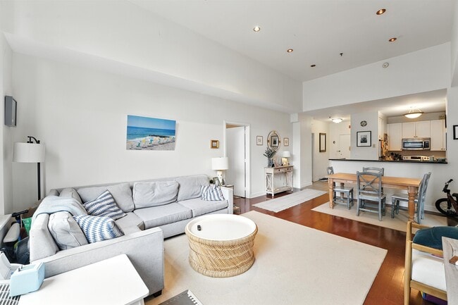 property at 1500 Hudson St