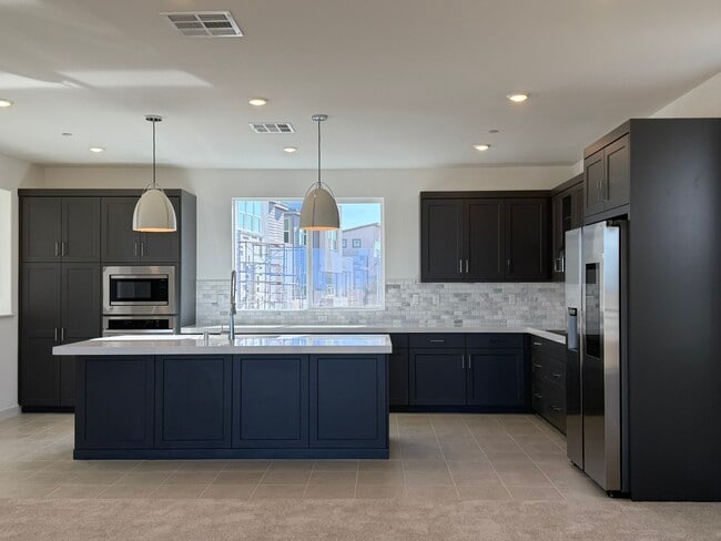 424 Bunsen St in San Marcos, CA - Building Photo - Building Photo